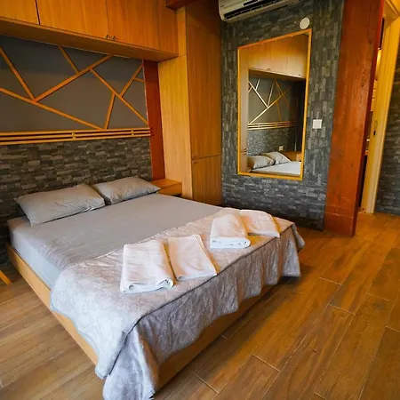 Hotel Qcunda *