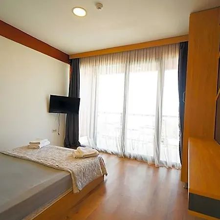 Qcunda * Ayvalı